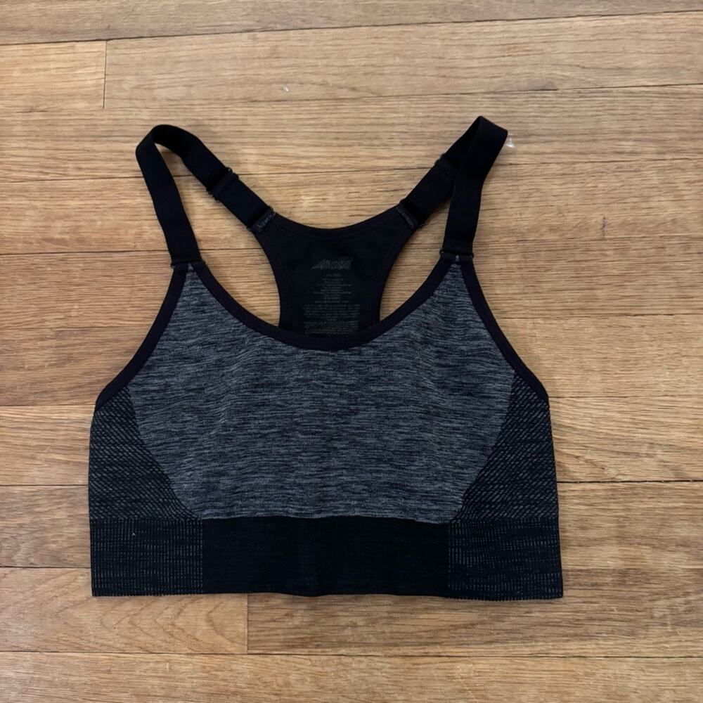 Avia Women's Seamless Racerback Sports Bra in black and grey Size Small S
b30